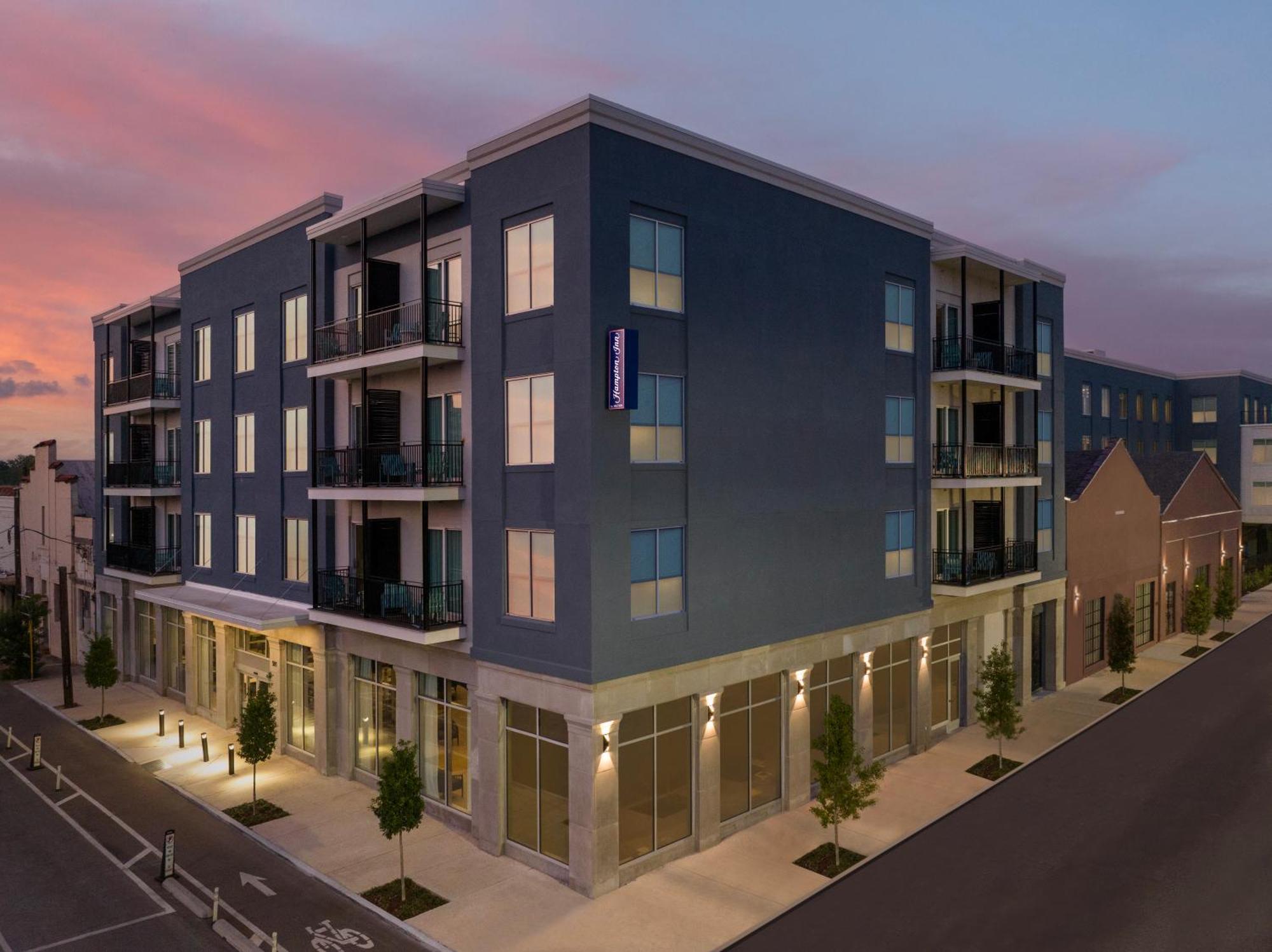 Hampton Inn New Orleans French Quarter Market Area Exterior photo