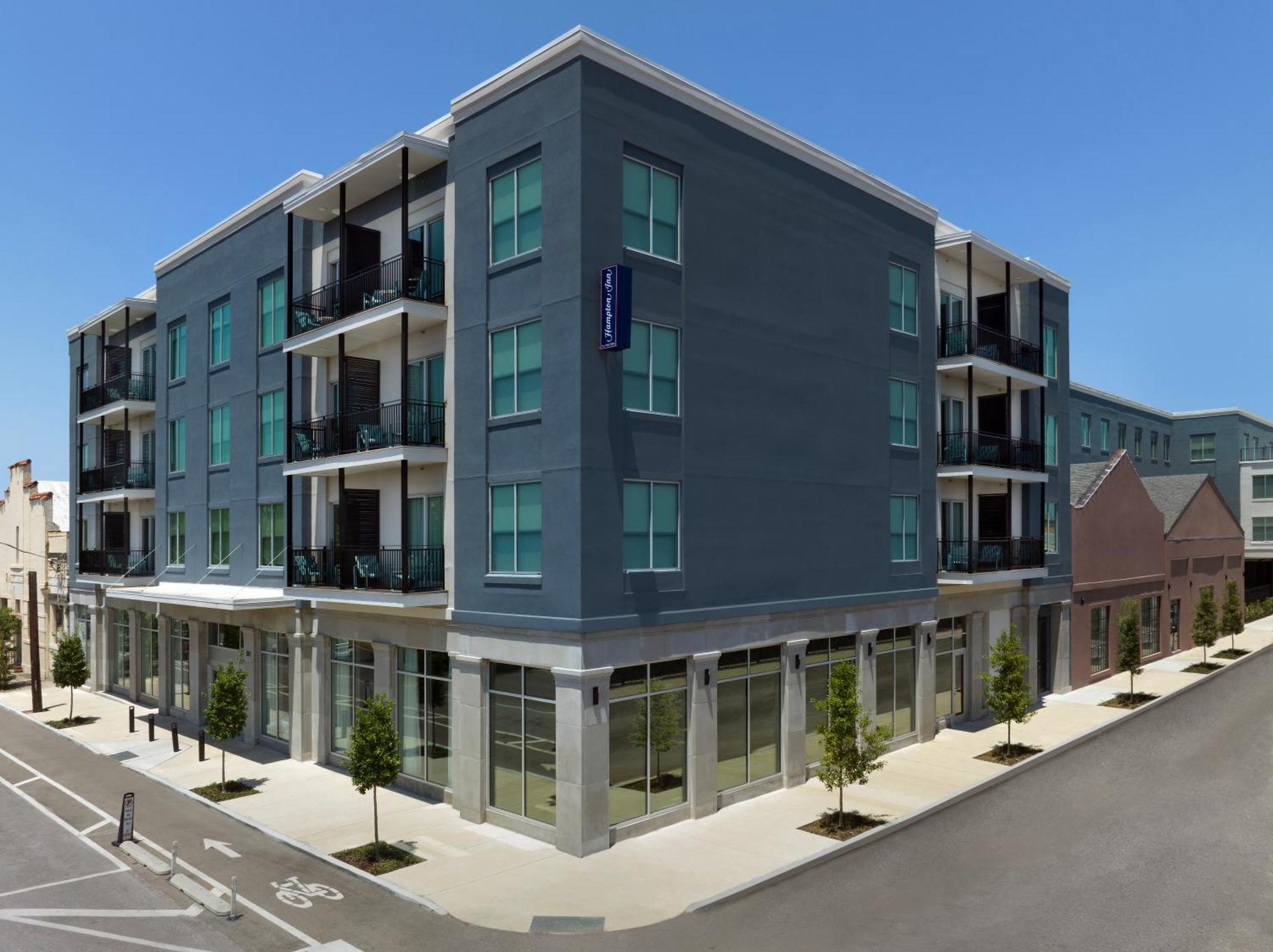 Hampton Inn New Orleans French Quarter Market Area Exterior photo